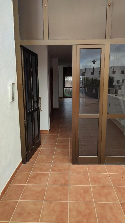 Casa Elin-Shared Pool, Fast Wifi Vila Costa Teguise Exterior foto